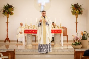 Videodeporno com gostosa sentando no pauzo - palavra do paroco